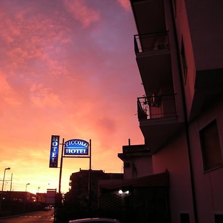 Piccolo Hotel Lamezia SantʼEufemia Lamezia Exterior foto