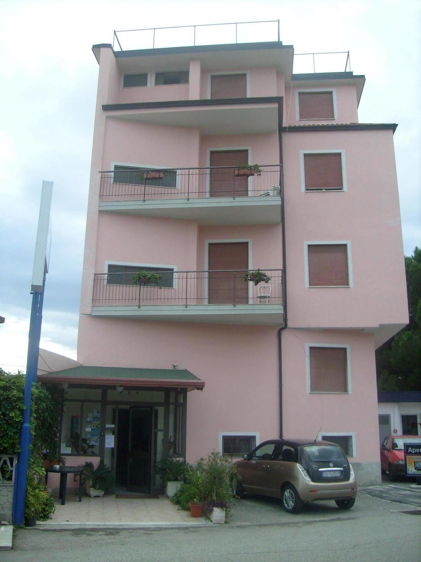 Piccolo Hotel Lamezia SantʼEufemia Lamezia Exterior foto